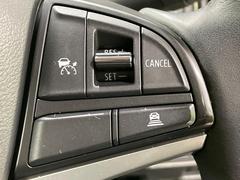 �ڥ����ץƥ��֥��롼������ȥ�����۹�®ƻϩ�Ǥ�Ĺ��Υ���Ԥ��ڤˡ�����ư��®�٤��ݤĥ��롼������ȥ����뤬�����ͷڸ������ƥ��Ϣ�Ȥ��������μ�ξ���Τ��Ƽִ֤��ݤĤ褦��®��Ĵ�ᤷ�Ƥ���ޤ����� 7