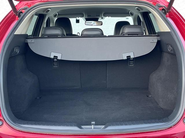 ＣＸ－５ ２５Ｓ　Ｌパッケージ　純正ＳＤナビ　バックカメラ　レーダークルーズ　禁煙車　レザーシート　ドラレコ　コーナーセンサー　ＬＥＤヘッド　ＥＴＣ　車線逸脱警報　オートライト　デュアルエアコン　純正１９インチアルミ（13枚目）