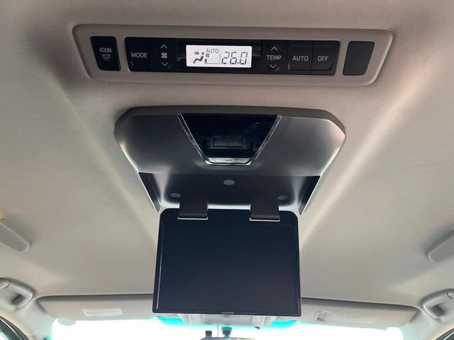 ヴェルファイア ２．４Ｚ　プラチナムセレクション　両側電動ドア　後席モニター　バックカメラ　禁煙車　ドラレコ　スマートキー　ＬＥＤヘッド　ビルトインＥＴＣ　クルコン　オートライト　オートエアコン　純正１８インチアルミ　ＣＤ　ＤＶＤ再生　フルセグ（3枚目）
