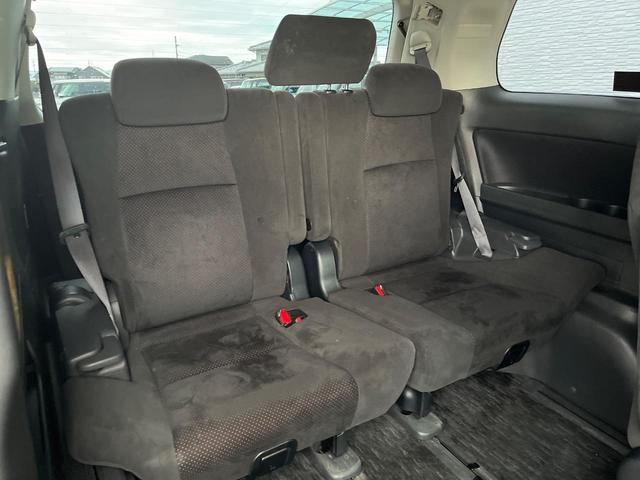 ヴェルファイア ２．４Ｚ　プラチナムセレクション　両側電動ドア　後席モニター　バックカメラ　禁煙車　ドラレコ　スマートキー　ＬＥＤヘッド　ビルトインＥＴＣ　クルコン　オートライト　オートエアコン　純正１８インチアルミ　ＣＤ　ＤＶＤ再生　フルセグ（10枚目）