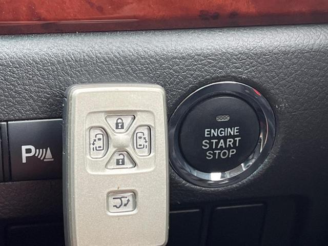 ヴェルファイア ２．４Ｚ　プラチナムセレクション　両側電動ドア　後席モニター　バックカメラ　禁煙車　ドラレコ　スマートキー　ＬＥＤヘッド　ビルトインＥＴＣ　クルコン　オートライト　オートエアコン　純正１８インチアルミ　ＣＤ　ＤＶＤ再生　フルセグ（35枚目）