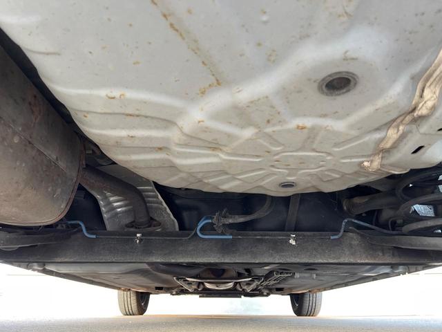 キューブ 15X 禁煙車 ETC CD DVD再生 フルセグ(19枚目)