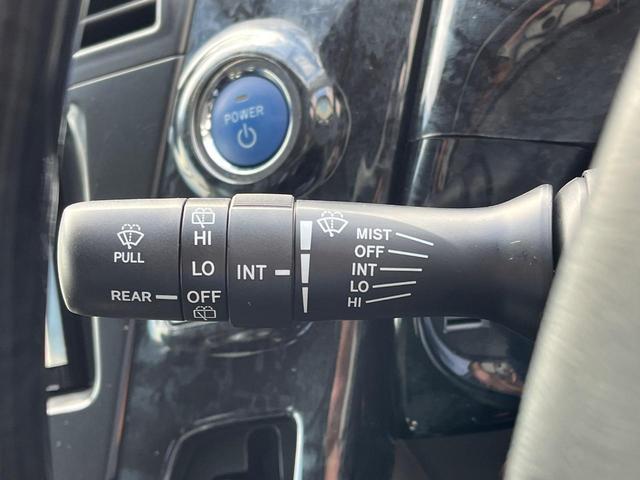 プリウスアルファ Sツーリングセレクション モデリスタエアロ SDナビ クルーズコントロール Bluetooth再生 ETC スマートキー オートエアコン ドアバイザー(26枚目)