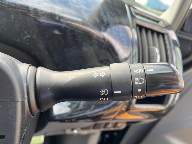 プリウスアルファ Sツーリングセレクション モデリスタエアロ SDナビ クルーズコントロール Bluetooth再生 ETC スマートキー オートエアコン ドアバイザー(27枚目)