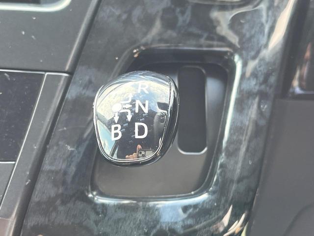 プリウスアルファ Sツーリングセレクション モデリスタエアロ SDナビ クルーズコントロール Bluetooth再生 ETC スマートキー オートエアコン ドアバイザー(35枚目)