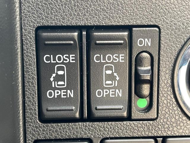 タント カスタムX トップエディションリミテッドSAIII 両側電動ドア 純正SDナビ 全周囲カメラ 衝突被害軽減システム 禁煙車 ハーフレザーシート シートヒーター ドラレコ コーナーセンサー LEDヘッド ETC オートライト オートエアコン(3枚目)