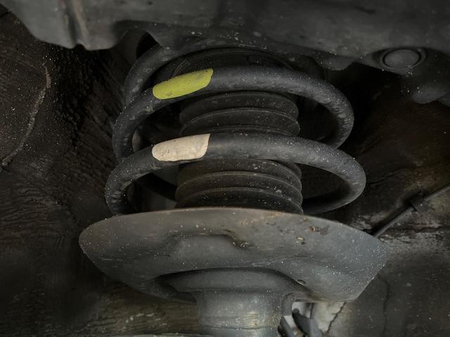 プリウス Aプレミアム ツーリングセレクション 純正ナビ バックカメラ 衝突被害軽減システム 100V電源 レーダークルーズ 禁煙車 レザーシート パワーシート コーナーセンサー スマートキー LEDヘッド ビルトインETC オートハイビーム(20枚目)