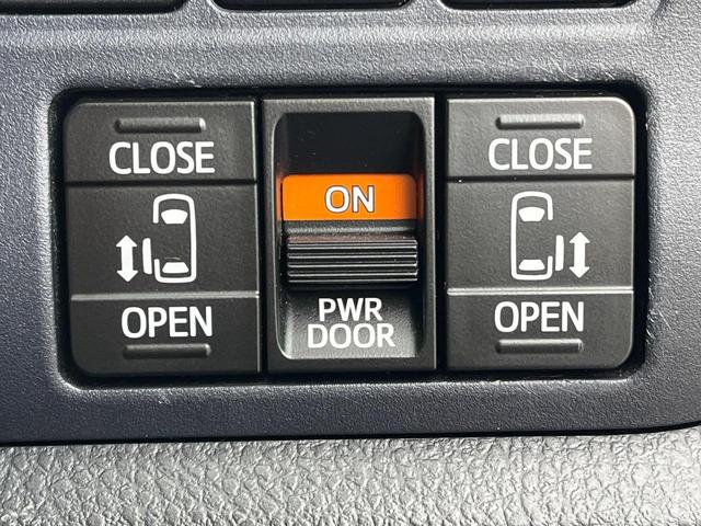 ヴォクシー ZS 煌 純正SDナビ 両側電動ドア バックカメラ 禁煙車 ドラレコ LEDヘッド ビルトインETC オートライト デュアルエアコン 純正16インチアルミ Bluetooth CD DVD再生(5枚目)