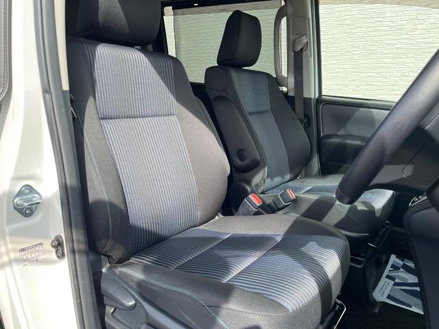 ヴォクシー ZS 煌 純正SDナビ 両側電動ドア バックカメラ 禁煙車 ドラレコ LEDヘッド ビルトインETC オートライト デュアルエアコン 純正16インチアルミ Bluetooth CD DVD再生(9枚目)