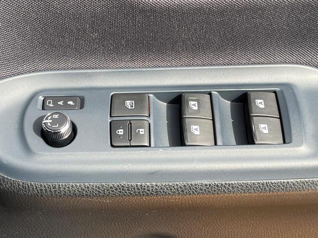 ヴォクシー ZS 煌 純正SDナビ 両側電動ドア バックカメラ 禁煙車 ドラレコ LEDヘッド ビルトインETC オートライト デュアルエアコン 純正16インチアルミ Bluetooth CD DVD再生(35枚目)