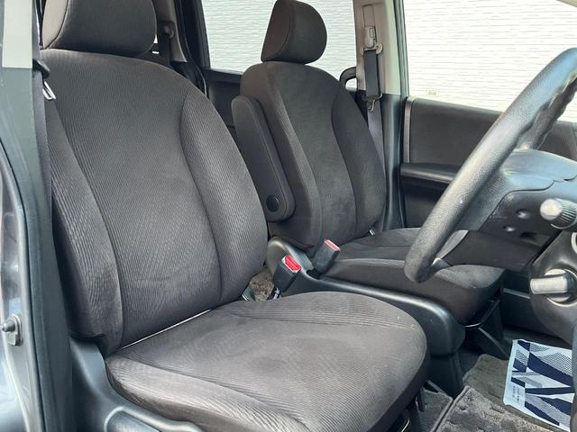 フリード GH メモリーナビ 電動スライドドア バックカメラ 禁煙車 HIDヘッド ETC オートライト オートエアコン 純正15インチアルミ CD DVD再生 地デジ(9枚目)