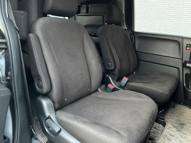 フリード GH メモリーナビ 電動スライドドア バックカメラ 禁煙車 HIDヘッド ETC オートライト オートエアコン 純正15インチアルミ CD DVD再生 地デジ(10枚目)