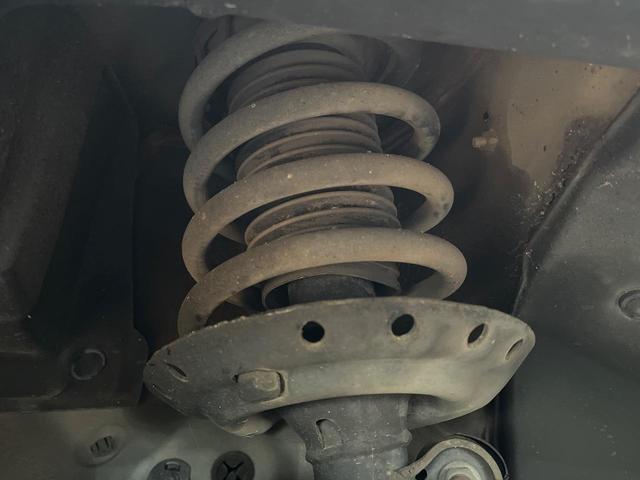 フリード GH メモリーナビ 電動スライドドア バックカメラ 禁煙車 HIDヘッド ETC オートライト オートエアコン 純正15インチアルミ CD DVD再生 地デジ(20枚目)