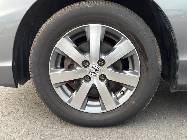 フリード GH メモリーナビ 電動スライドドア バックカメラ 禁煙車 HIDヘッド ETC オートライト オートエアコン 純正15インチアルミ CD DVD再生 地デジ(44枚目)