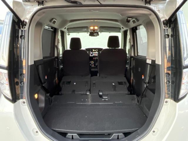 ルーミー カスタムＧ　純正ディスプレイオーディオ　両側電動ドア　全周囲カメラ　衝突被害軽減システム　レーダークルーズ　コーナーセンサー　スマートキー　ＬＥＤヘッド　ビルトインＥＴＣ　純正１４インチアルミ　オートハイビーム（13枚目）