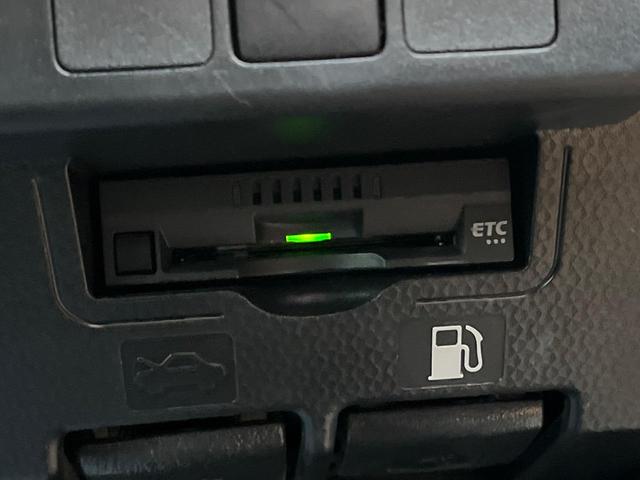 ルーミー カスタムＧ　純正ディスプレイオーディオ　両側電動ドア　全周囲カメラ　衝突被害軽減システム　レーダークルーズ　コーナーセンサー　スマートキー　ＬＥＤヘッド　ビルトインＥＴＣ　純正１４インチアルミ　オートハイビーム（25枚目）