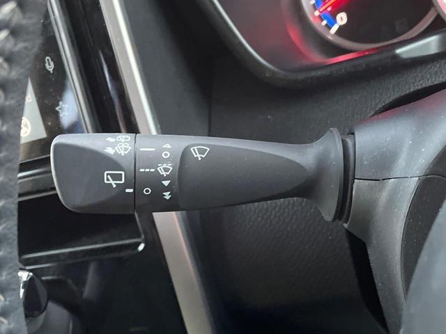 ルーミー カスタムＧ　純正ディスプレイオーディオ　両側電動ドア　全周囲カメラ　衝突被害軽減システム　レーダークルーズ　コーナーセンサー　スマートキー　ＬＥＤヘッド　ビルトインＥＴＣ　純正１４インチアルミ　オートハイビーム（32枚目）