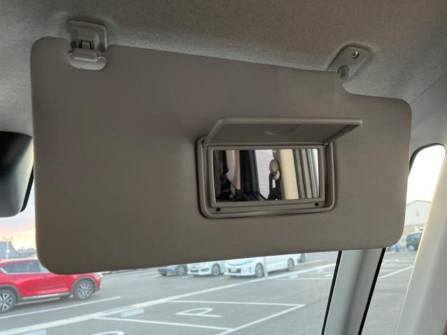 ルーミー カスタムＧ　純正ディスプレイオーディオ　両側電動ドア　全周囲カメラ　衝突被害軽減システム　レーダークルーズ　コーナーセンサー　スマートキー　ＬＥＤヘッド　ビルトインＥＴＣ　純正１４インチアルミ　オートハイビーム（33枚目）