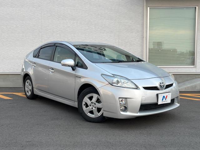 プリウス Ｓ　純正ナビ　バックカメラ　ドラレコ　スマートキー　ビルトインＥＴＣ　純正１５インチアルミ　オートライト　オートエアコン　ＣＤ　地デジ（16枚目）