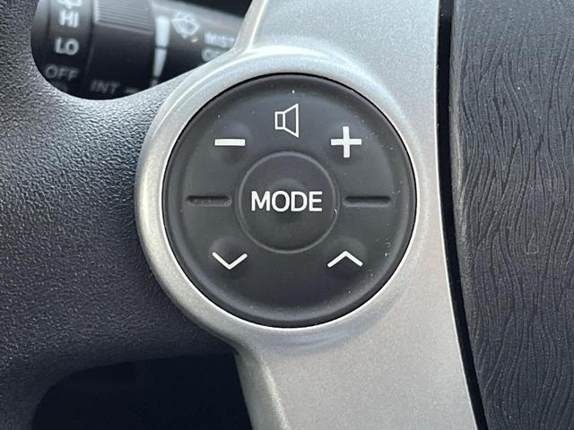 プリウス Ｓ　純正ナビ　バックカメラ　ドラレコ　スマートキー　ビルトインＥＴＣ　純正１５インチアルミ　オートライト　オートエアコン　ＣＤ　地デジ（30枚目）