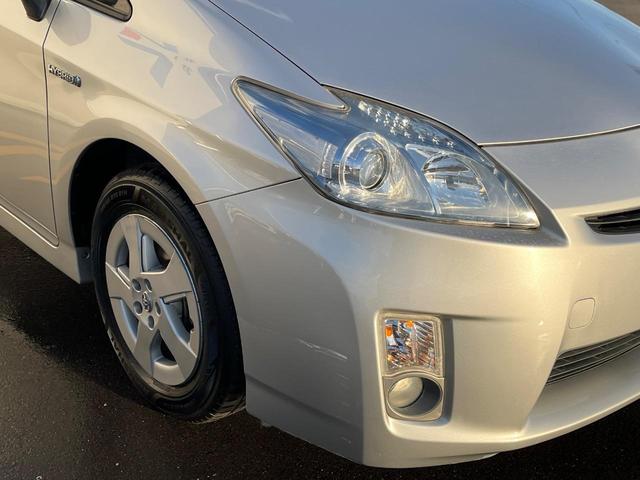 プリウス Ｓ　純正ナビ　バックカメラ　ドラレコ　スマートキー　ビルトインＥＴＣ　純正１５インチアルミ　オートライト　オートエアコン　ＣＤ　地デジ（45枚目）