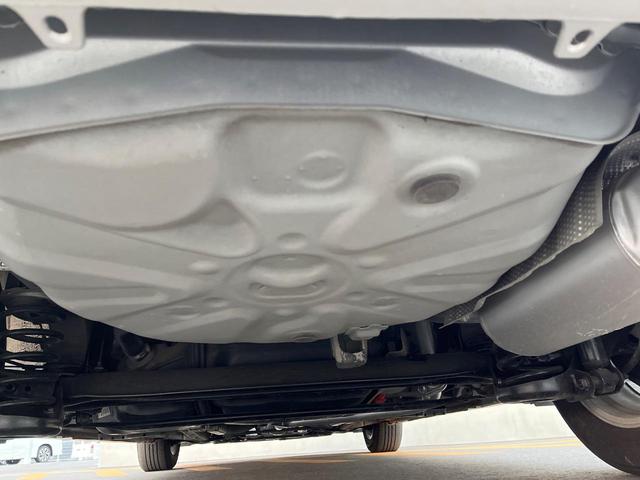 プリウス Ｓ　純正ナビ　バックカメラ　ドラレコ　スマートキー　ビルトインＥＴＣ　純正１５インチアルミ　オートライト　オートエアコン　ＣＤ　地デジ（49枚目）