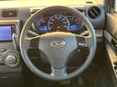 ステアリングも使用感が少なく、きれいな状態となっております♪