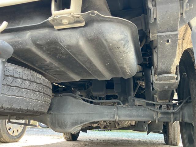 サンバートラック ＴＢ　ドライブレコーダー　アルミホイールタイヤ　エアコン　パワーステアリング　４ＷＤ（21枚目）