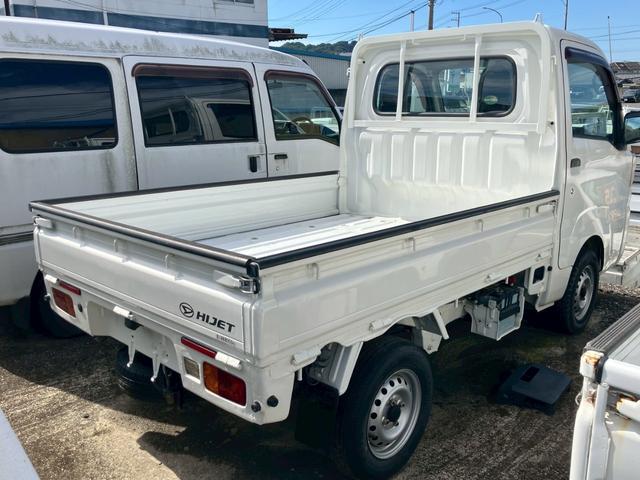 中古車は１台１台程度が違うため、写真だけではわからない部分が多々あります。　ぜひご連絡・ご来店下さい。