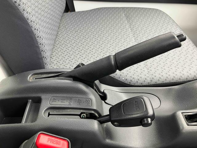 この度は当店のお車をご覧になっていただき、誠にありがとうございます。ぜひじっくりとご検討下さい。気軽にお問合せ・お見積りお待ちしております。