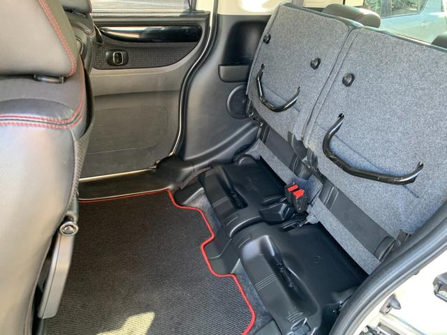 Ｎ－ＢＯＸカスタム ２トーンカラースタイル　Ｇ・ターボＬパッケージ　社外ＳＤナビ　Ｂカメラ　前後ドラレコ　両電スラ　フルセグ　クルコン　ＥＴＣ　ＢＴオーディオ　シートヒータ　ステリモ　スマートキー　　Ａライト　後席テーブル　フォグ　ＳＲＳエアバッグ　マットバイザー（13枚目）