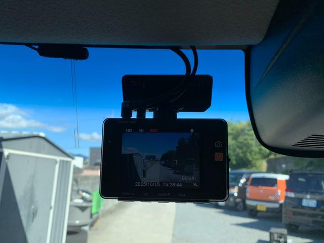 Ｎ－ＢＯＸカスタム ２トーンカラースタイル　Ｇ・ターボＬパッケージ　社外ＳＤナビ　Ｂカメラ　前後ドラレコ　両電スラ　フルセグ　クルコン　ＥＴＣ　ＢＴオーディオ　シートヒータ　ステリモ　スマートキー　　Ａライト　後席テーブル　フォグ　ＳＲＳエアバッグ　マットバイザー（15枚目）