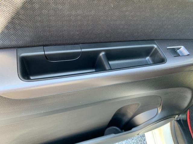 Ｎ－ＢＯＸカスタム ２トーンカラースタイル　Ｇ・ターボＬパッケージ　社外ＳＤナビ　Ｂカメラ　前後ドラレコ　両電スラ　フルセグ　クルコン　ＥＴＣ　ＢＴオーディオ　シートヒータ　ステリモ　スマートキー　　Ａライト　後席テーブル　フォグ　ＳＲＳエアバッグ　マットバイザー（38枚目）