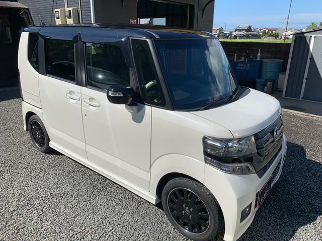 Ｎ－ＢＯＸカスタム ２トーンカラースタイル　Ｇ・ターボＬパッケージ　社外ＳＤナビ　Ｂカメラ　前後ドラレコ　両電スラ　フルセグ　クルコン　ＥＴＣ　ＢＴオーディオ　シートヒータ　ステリモ　スマートキー　　Ａライト　後席テーブル　フォグ　ＳＲＳエアバッグ　マットバイザー（54枚目）