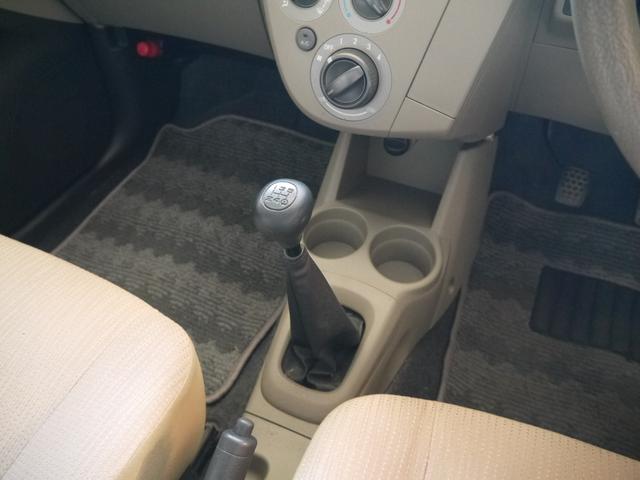 ５速マニュアルミッション車！