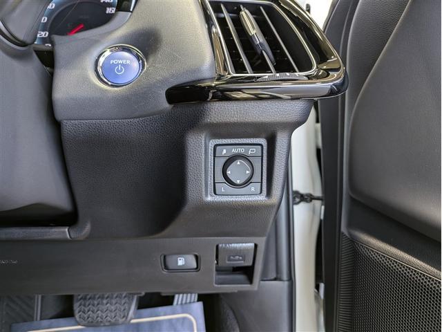 クラウンハイブリッド RSアドバンス 革シート フルセグ メモリーナビ DVD再生 ミュージックプレイヤー接続可 バックカメラ 衝突被害軽減システム ETC ドラレコ LEDヘッドランプ ワンオーナー フルエアロ アイドリングストップ(5枚目)