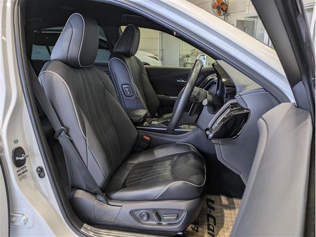 クラウンハイブリッド RSアドバンス 革シート フルセグ メモリーナビ DVD再生 ミュージックプレイヤー接続可 バックカメラ 衝突被害軽減システム ETC ドラレコ LEDヘッドランプ ワンオーナー フルエアロ アイドリングストップ(13枚目)