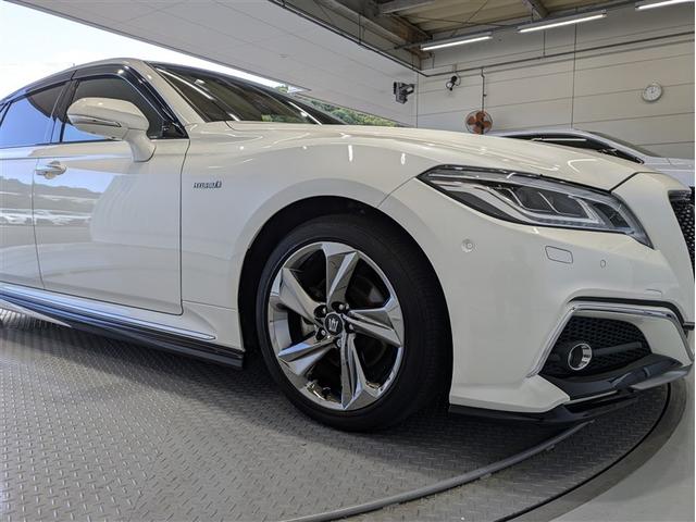 クラウンハイブリッド RSアドバンス 革シート フルセグ メモリーナビ DVD再生 ミュージックプレイヤー接続可 バックカメラ 衝突被害軽減システム ETC ドラレコ LEDヘッドランプ ワンオーナー フルエアロ アイドリングストップ(21枚目)