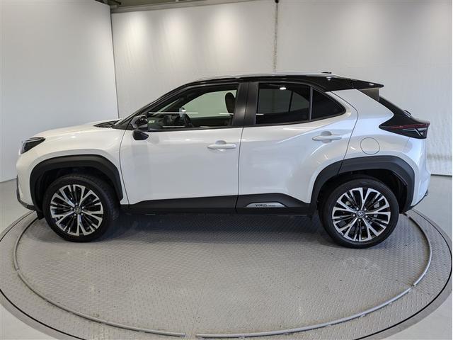 ヤリスクロス ハイブリッドZ アドベンチャー フルセグ ミュージックプレイヤー接続可 バックカメラ 衝突被害軽減システム ETC ドラレコ LEDヘッドランプ ワンオーナー 記録簿 アイドリングストップ(3枚目)