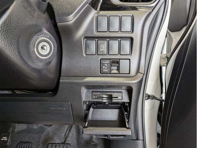 エスクァイア Ｘｉ　ワンセグ　メモリーナビ　バックカメラ　ＥＴＣ　電動スライドドア　ＬＥＤヘッドランプ　乗車定員７人　３列シート　ワンオーナー　アイドリングストップ（5枚目）