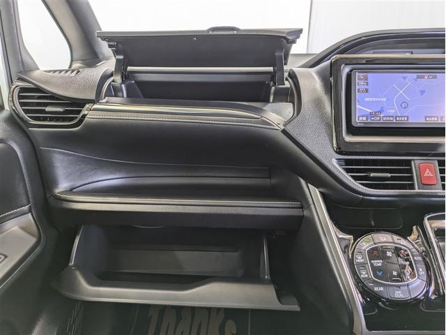 エスクァイア Ｘｉ　ワンセグ　メモリーナビ　バックカメラ　ＥＴＣ　電動スライドドア　ＬＥＤヘッドランプ　乗車定員７人　３列シート　ワンオーナー　アイドリングストップ（9枚目）