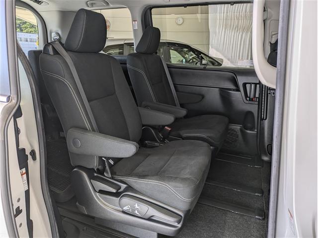 エスクァイア Ｘｉ　ワンセグ　メモリーナビ　バックカメラ　ＥＴＣ　電動スライドドア　ＬＥＤヘッドランプ　乗車定員７人　３列シート　ワンオーナー　アイドリングストップ（13枚目）