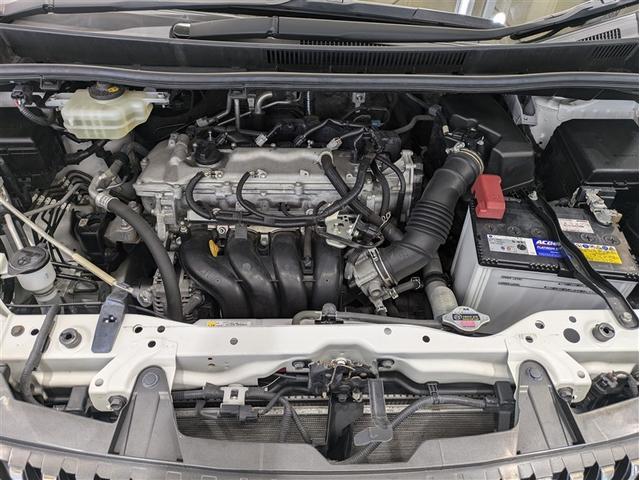 エスクァイア Ｘｉ　ワンセグ　メモリーナビ　バックカメラ　ＥＴＣ　電動スライドドア　ＬＥＤヘッドランプ　乗車定員７人　３列シート　ワンオーナー　アイドリングストップ（17枚目）