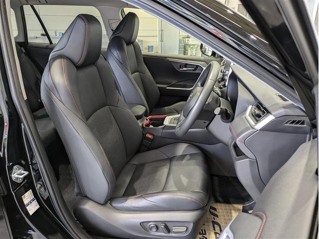 ＲＡＶ４ アドベンチャー　オフロードパッケージ　４ＷＤ　メモリーナビ　ミュージックプレイヤー接続可　バックカメラ　衝突被害軽減システム　ＥＴＣ　ドラレコ　ＬＥＤヘッドランプ　ワンオーナー　記録簿（11枚目）