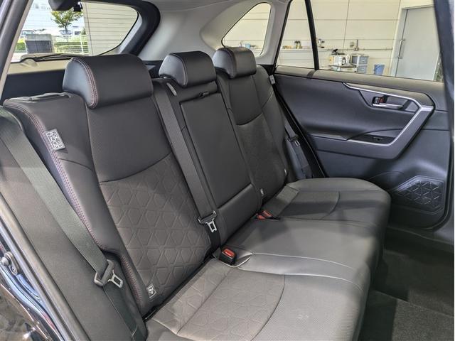 ＲＡＶ４ アドベンチャー　オフロードパッケージ　４ＷＤ　メモリーナビ　ミュージックプレイヤー接続可　バックカメラ　衝突被害軽減システム　ＥＴＣ　ドラレコ　ＬＥＤヘッドランプ　ワンオーナー　記録簿（12枚目）