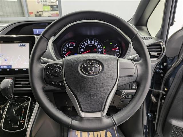 ヴォクシー ＺＳ　煌ＩＩＩ　フルセグ　メモリーナビ　ＤＶＤ再生　ミュージックプレイヤー接続可　後席モニター　バックカメラ　衝突被害軽減システム　ＥＴＣ　両側電動スライド　ＬＥＤヘッドランプ　乗車定員７人　３列シート　ワンオーナー（23枚目）