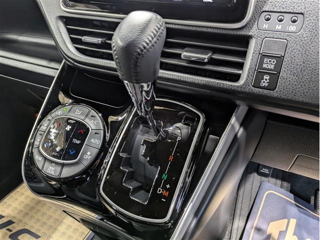 ヴォクシー ＺＳ　煌ＩＩＩ　フルセグ　メモリーナビ　ＤＶＤ再生　ミュージックプレイヤー接続可　後席モニター　バックカメラ　衝突被害軽減システム　ＥＴＣ　両側電動スライド　ＬＥＤヘッドランプ　乗車定員７人　３列シート　ワンオーナー（28枚目）