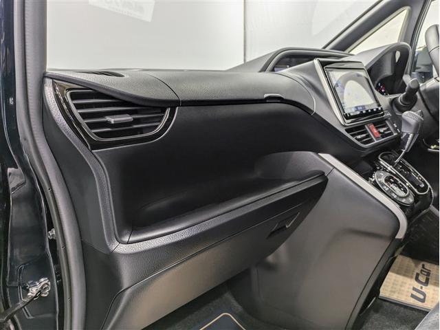 ヴォクシー ＺＳ　煌ＩＩＩ　フルセグ　メモリーナビ　ＤＶＤ再生　ミュージックプレイヤー接続可　後席モニター　バックカメラ　衝突被害軽減システム　ＥＴＣ　両側電動スライド　ＬＥＤヘッドランプ　乗車定員７人　３列シート　ワンオーナー（39枚目）