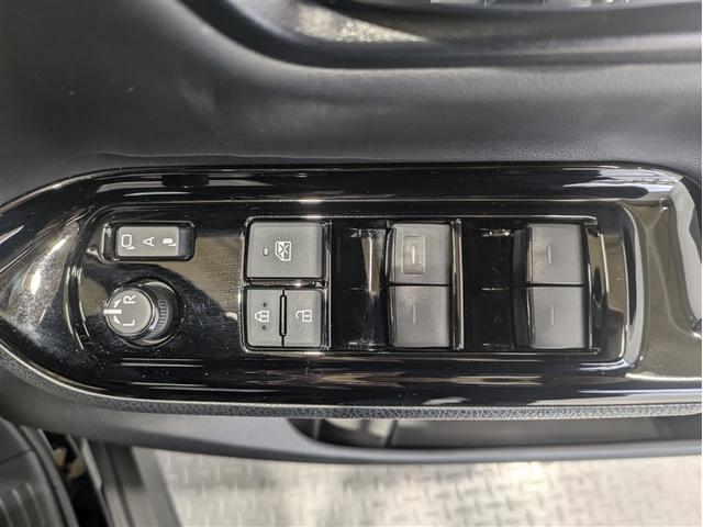 ノア Ｓｉ　ダブルバイビーＩＩＩ　フルセグ　メモリーナビ　ＤＶＤ再生　バックカメラ　衝突被害軽減システム　ＥＴＣ　ドラレコ　両側電動スライド　ＬＥＤヘッドランプ　乗車定員７人　３列シート　ワンオーナー　アイドリングストップ（12枚目）