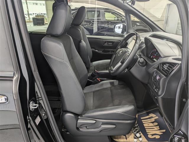 ノア Ｓｉ　ダブルバイビーＩＩＩ　フルセグ　メモリーナビ　ＤＶＤ再生　バックカメラ　衝突被害軽減システム　ＥＴＣ　ドラレコ　両側電動スライド　ＬＥＤヘッドランプ　乗車定員７人　３列シート　ワンオーナー　アイドリングストップ（13枚目）